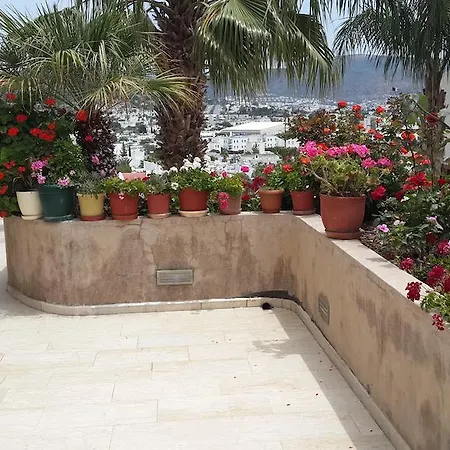 شقة فندقية Ozukara 2 3*