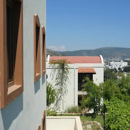 Ozukara 2 Aparthotel